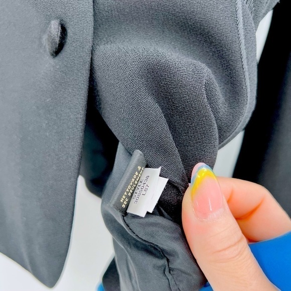 Dana Buchman Black Button Down Blazer Floral Embroidered Jacket Size 8 - Picture 8 of 8